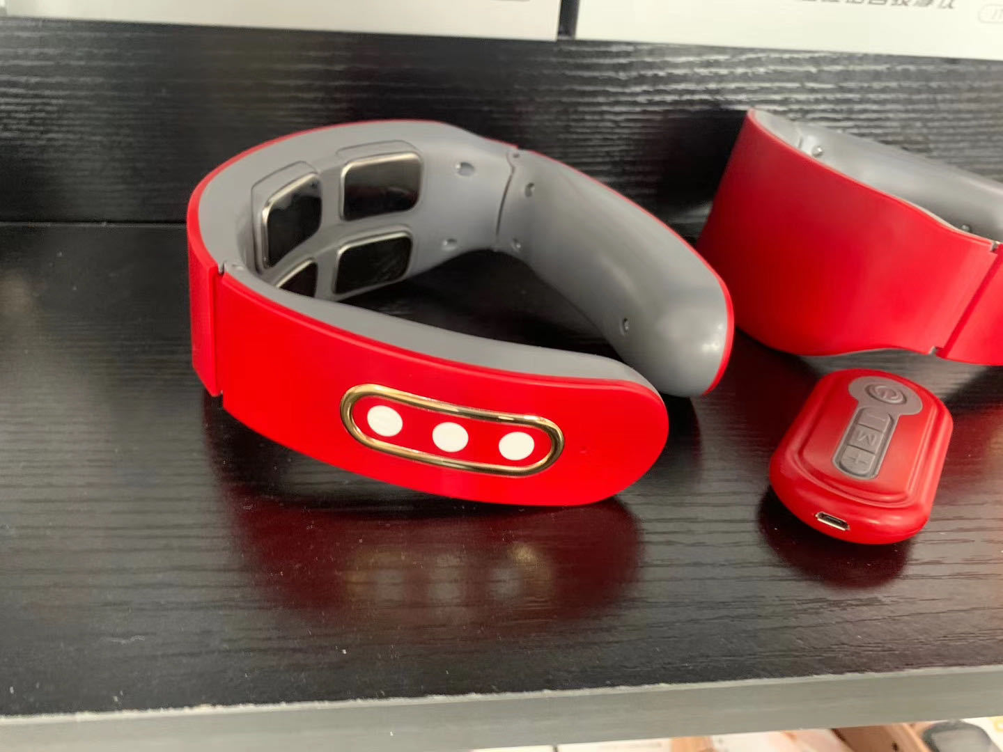 Cordless Heated Neck Massager with EMS Therapy & Deep Relief